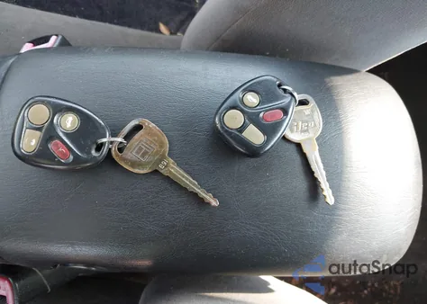 2003 Chevrolet Monte Carlo Ls z USA, uszkodzony, nr VIN 2G1WW12E939108756